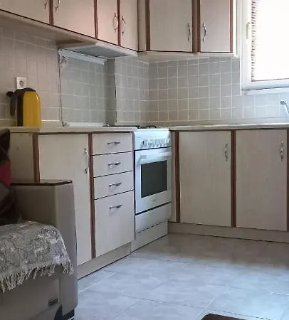 Schone 2-zimmer + Wohnkuche Und Grosser Terasse Апартаменты Yenihisar